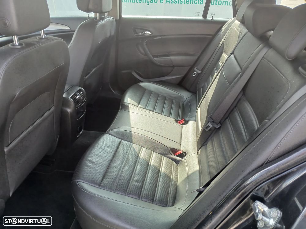 Opel Insignia Sports Tourer - 18