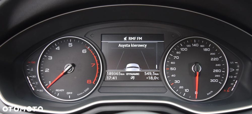Audi A4 Avant 40 TFSI sport - 21