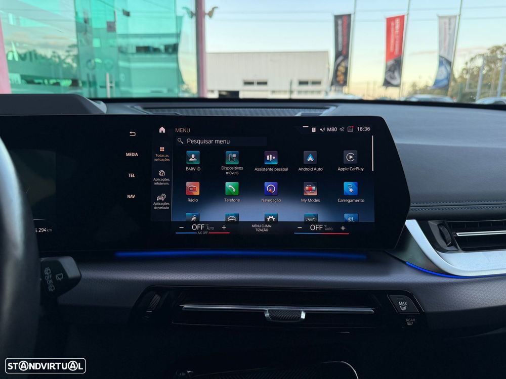 BMW iX1 xDrive30 M Sport Pack - 17