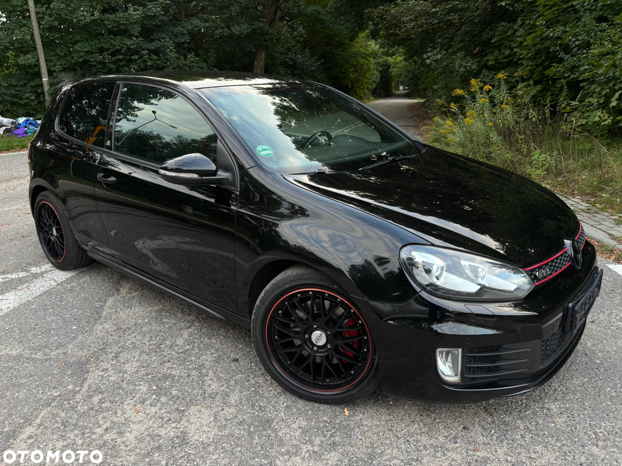 Volkswagen Golf 2.0 GTI adidas - 11