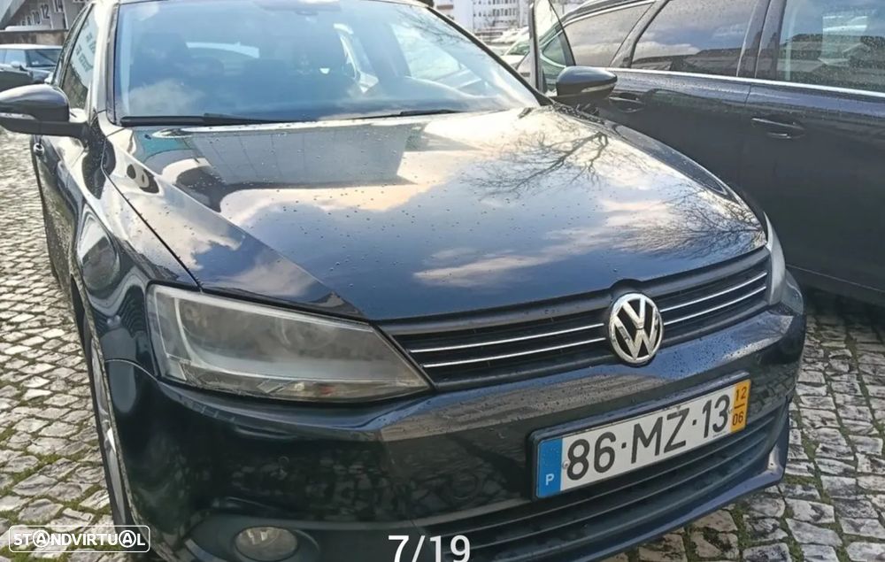 VW Jetta - 4