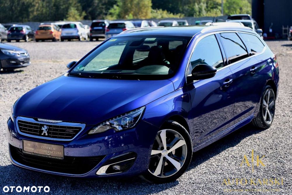 Peugeot 308 - 8