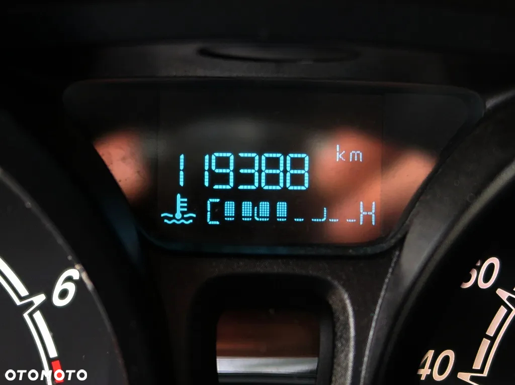 Ford Fiesta 1.25 Ambiente - 13