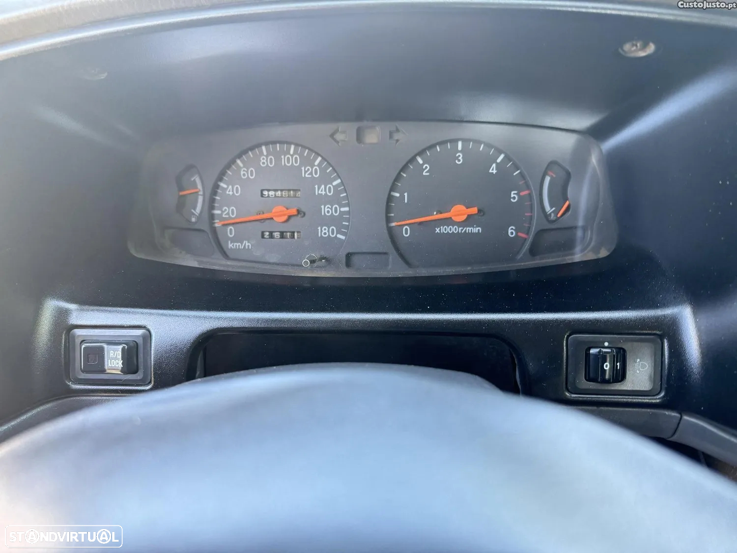 Mitsubishi L200 - 5