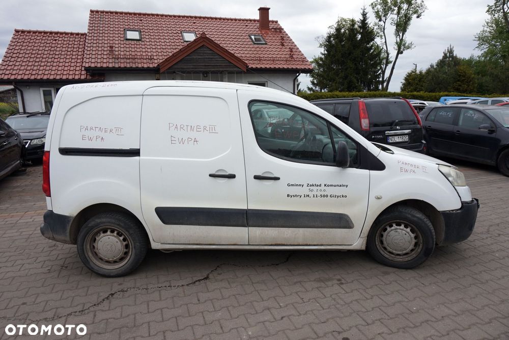 PEUGEOT PARTNER III B9 2010 EWPA 1.6 HDI DV6BTED4 75KM 20DP48 BIAŁY na części - 6