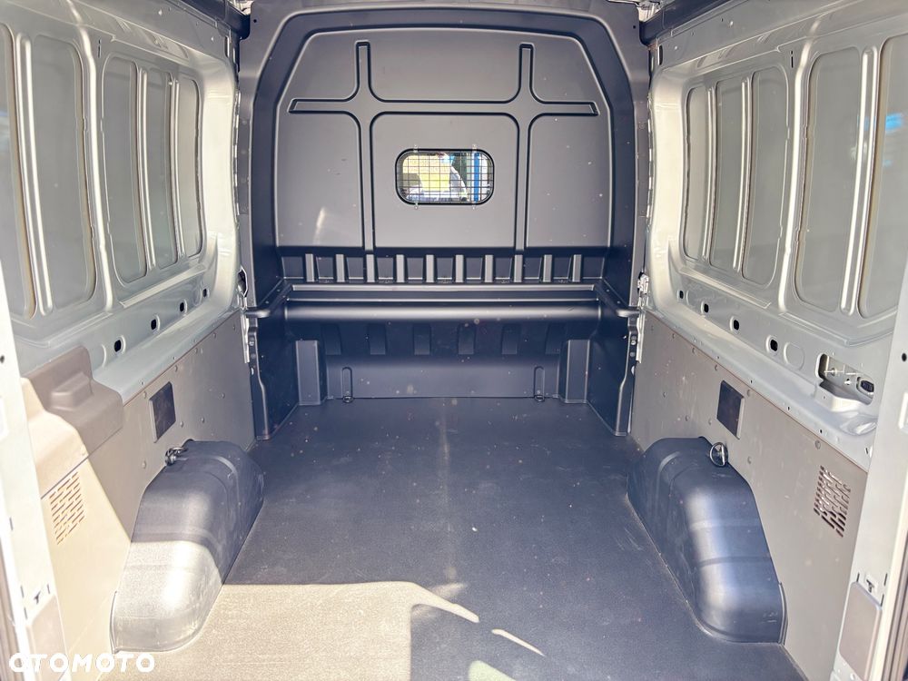 Ford Transit Brygadowy Trend L3 350 2.0 ECOBLUE 130 KM LDT 6.2 M6 FWD - 10