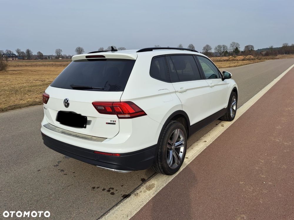 Volkswagen Tiguan Allspace - 5