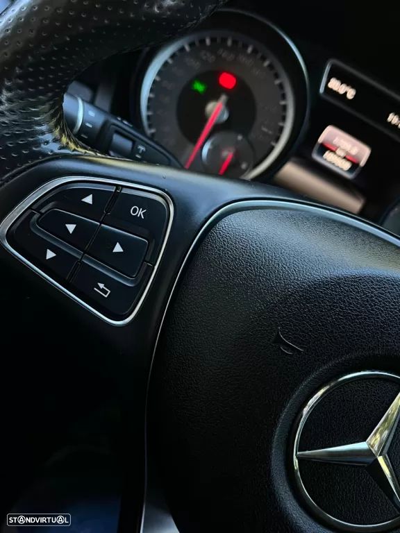 Mercedes-Benz CLA 200 - 24