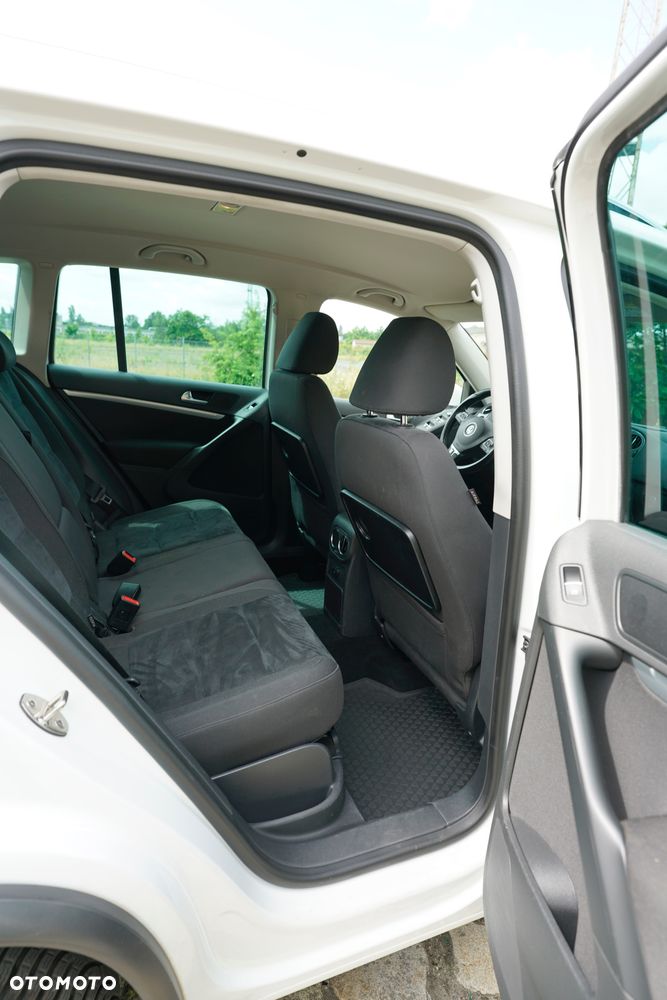 Volkswagen Tiguan 2.0 TSI 4Mot Sport&Style DSG - 9