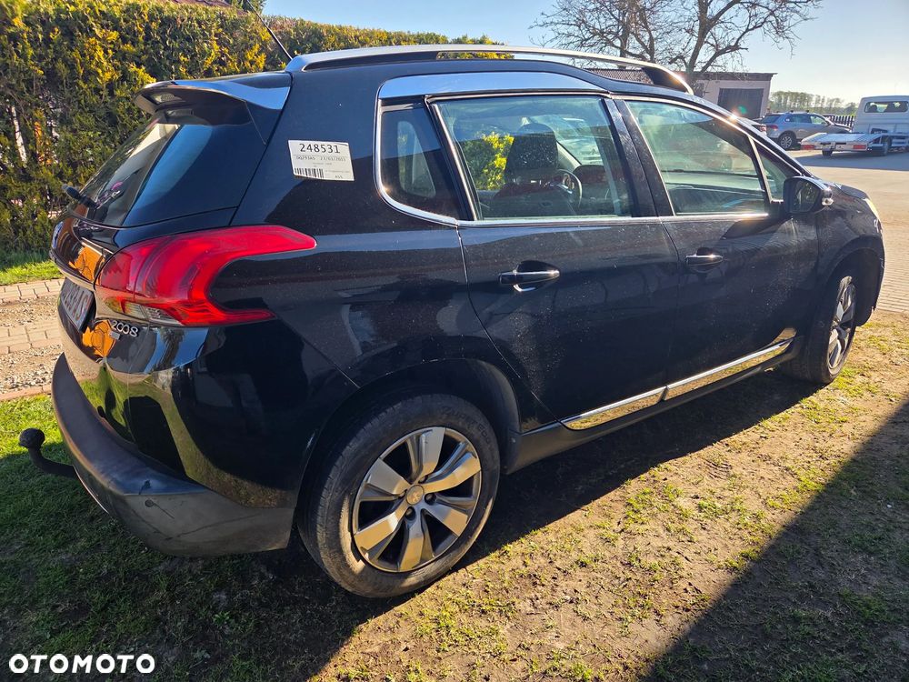 Peugeot 2008 e-HDi FAP 92 STOP & START Active - 13