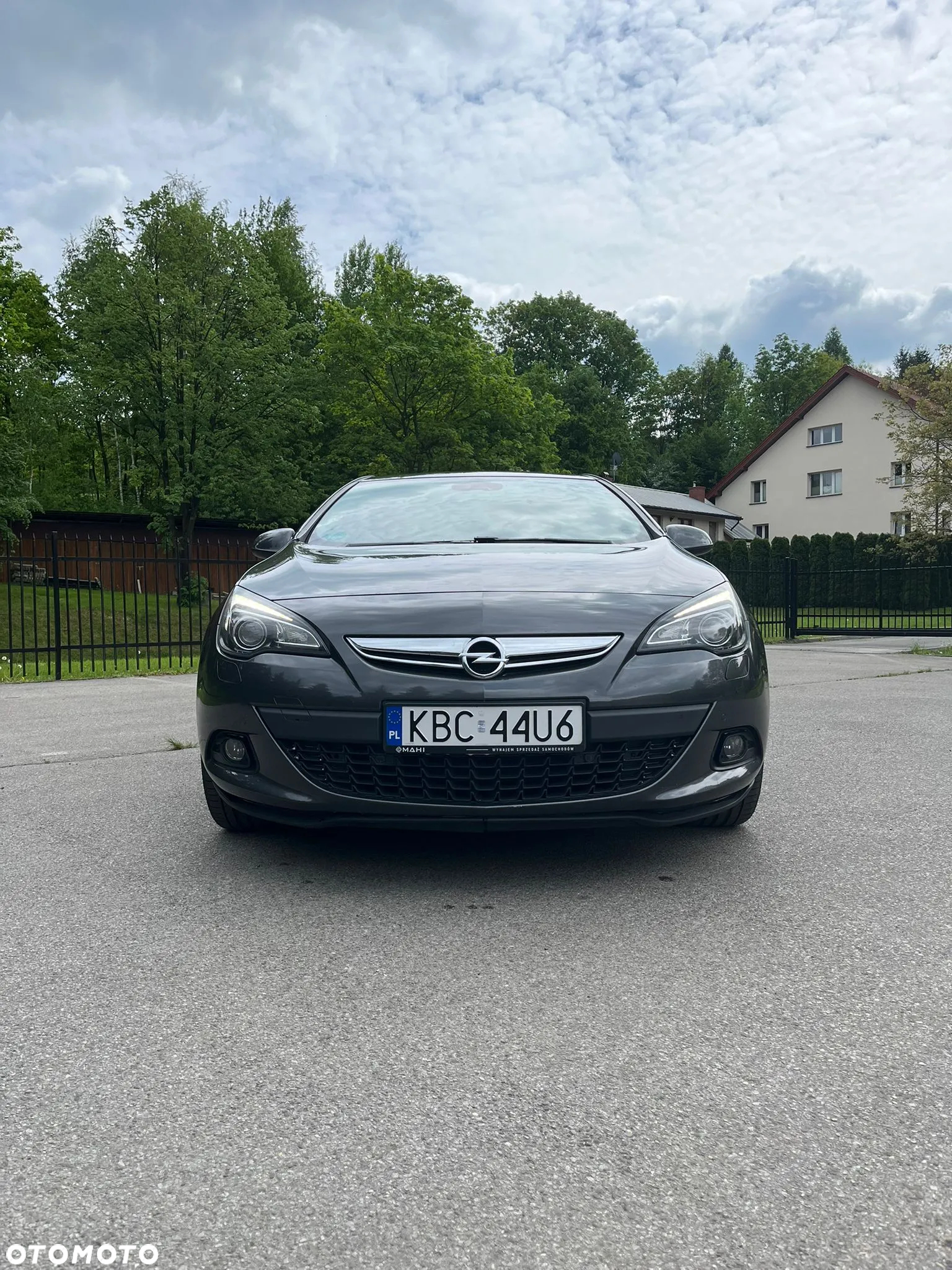 Opel Astra GTC 2.0 CDTI ecoFLEX Start/Stop Edition - 8