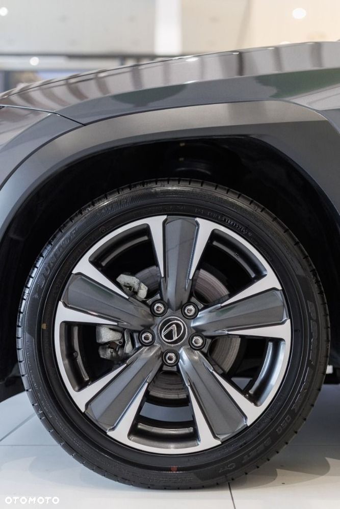 Lexus UX - 26