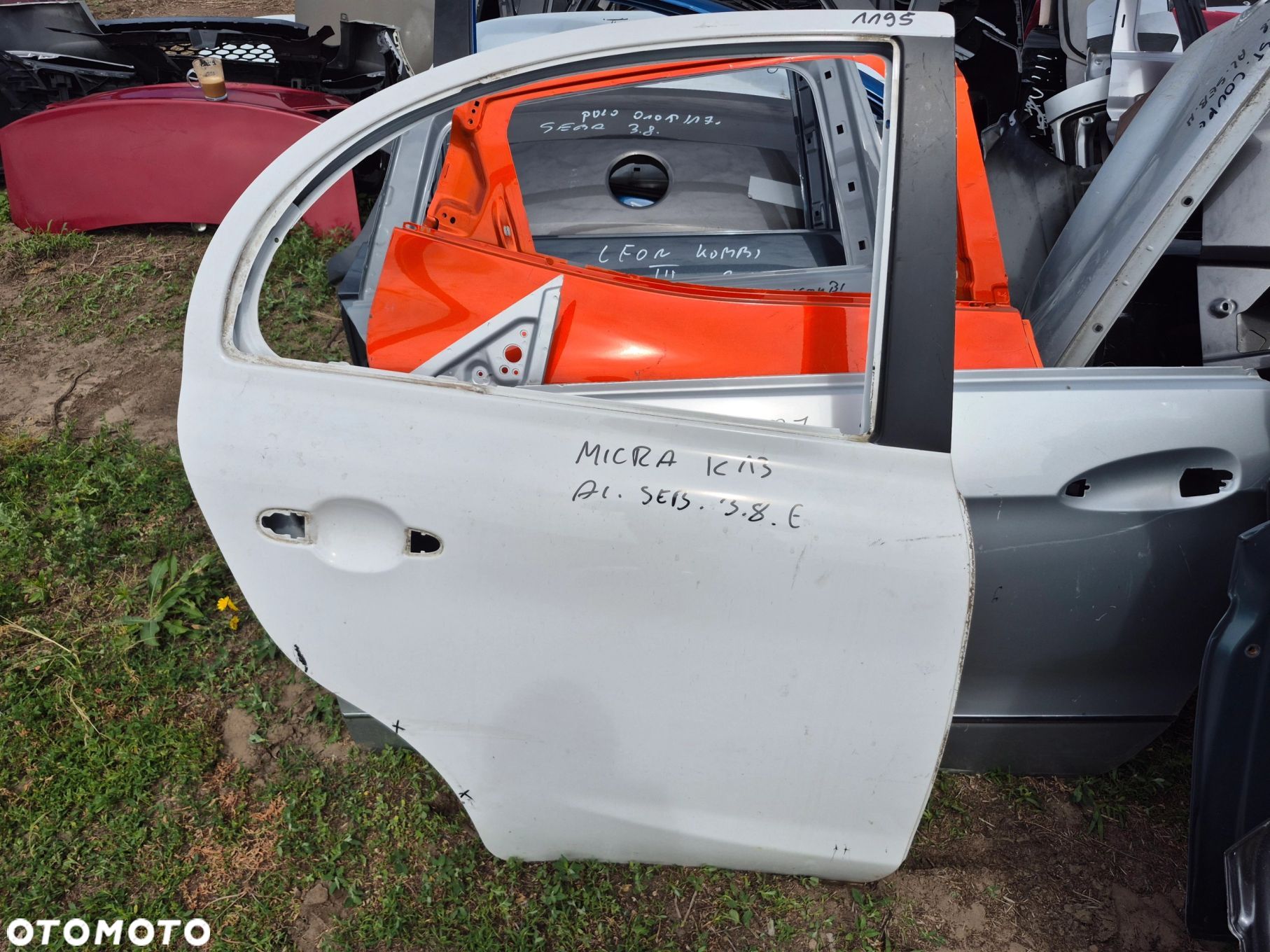 Drzwi Nissan Micra K13 2010-2017r. Tył Prawy - 1