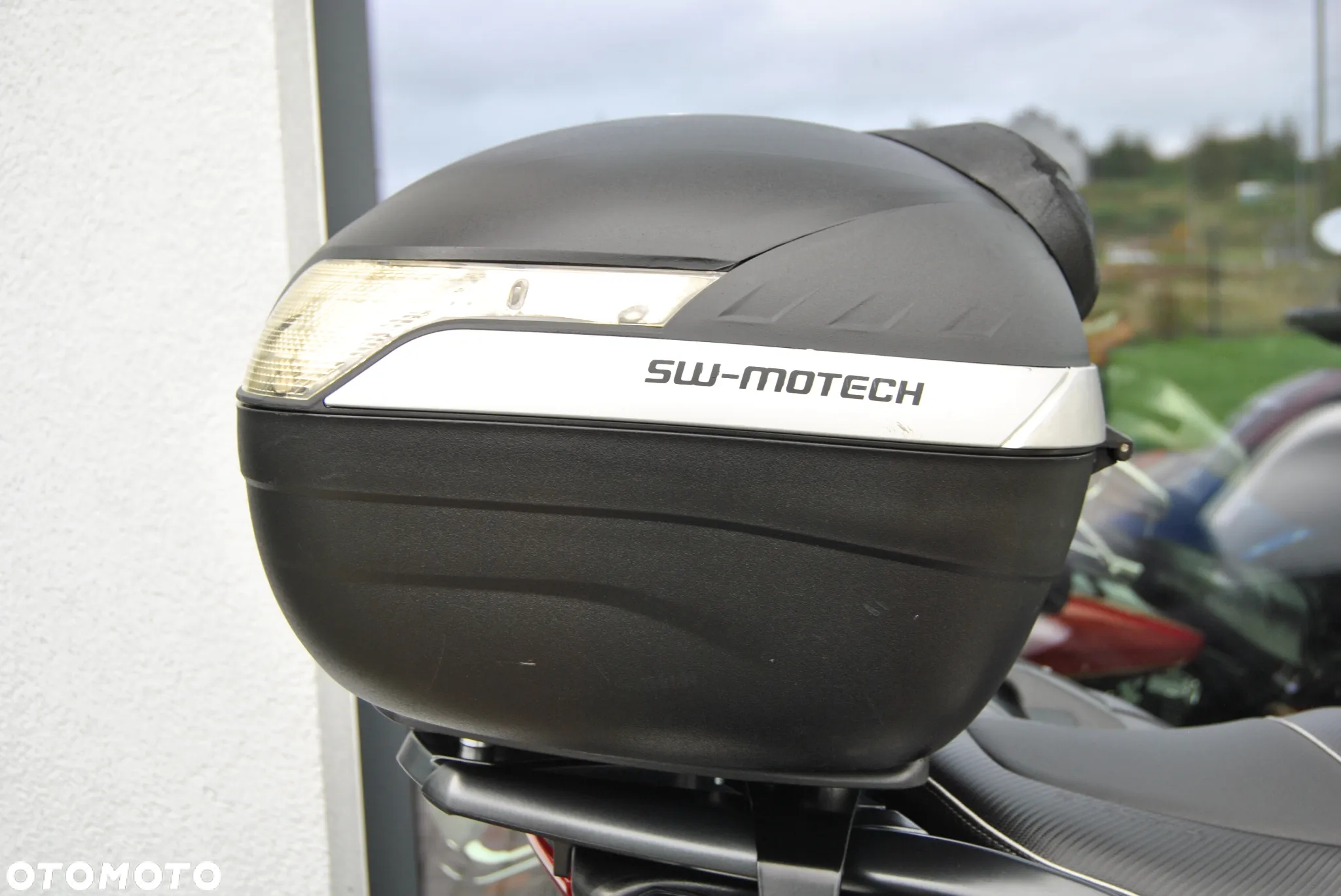 Suzuki DL - 28