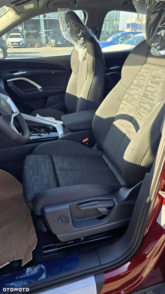 Audi Q5 Sportback - 8