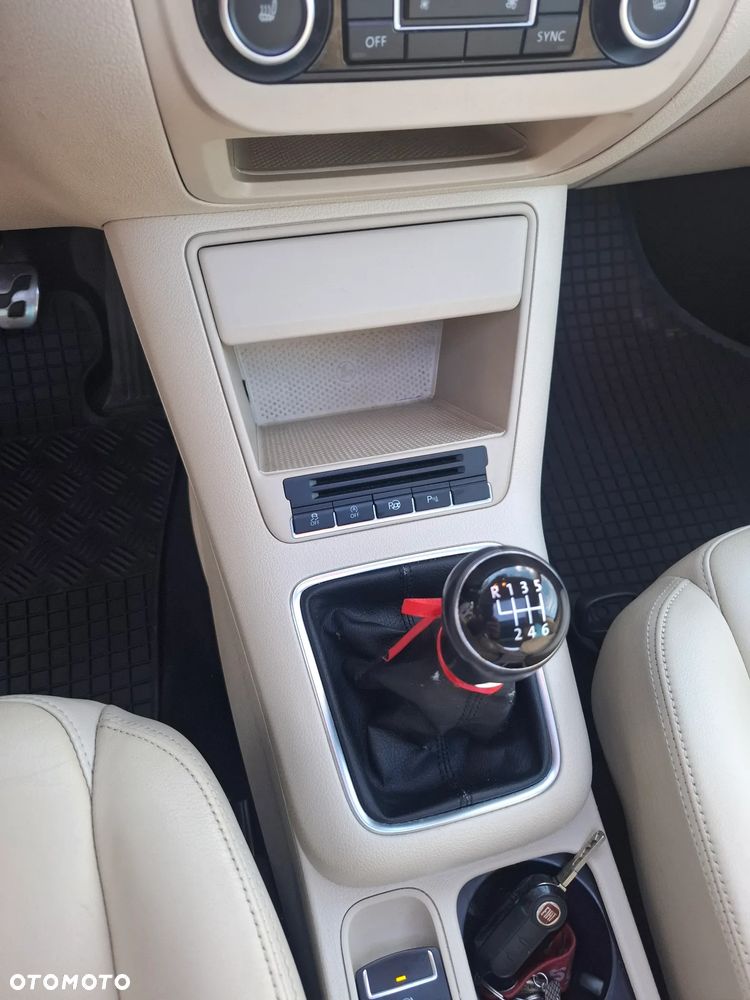Volkswagen Tiguan - 22