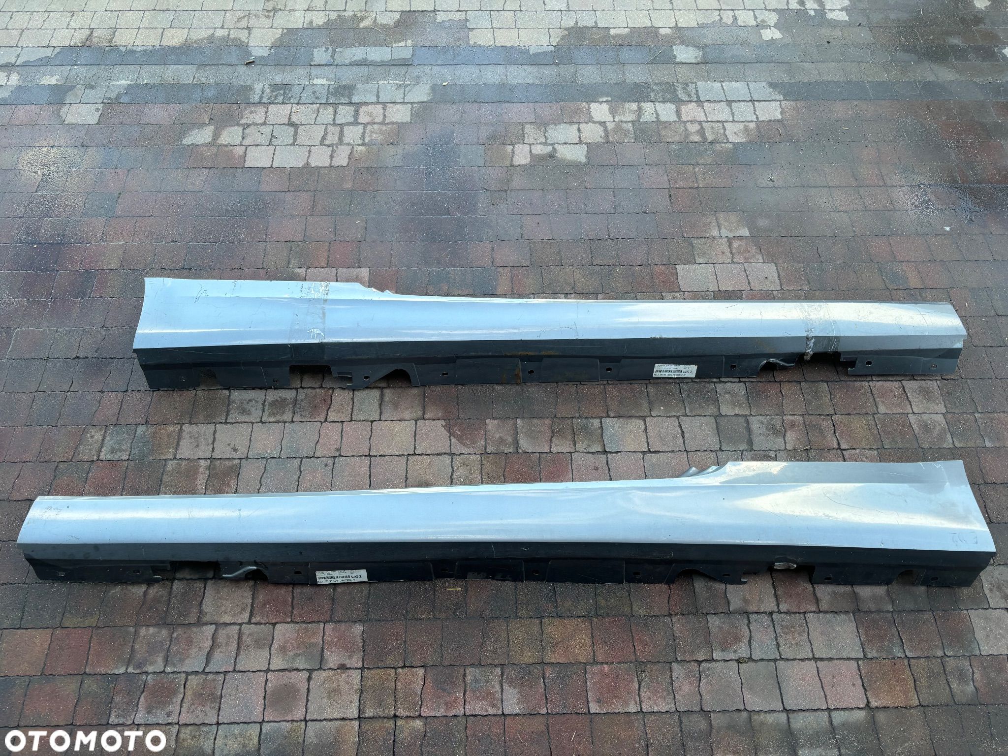 BMW E92 LISTWA PROGOWA PRAWA LEWA - 1