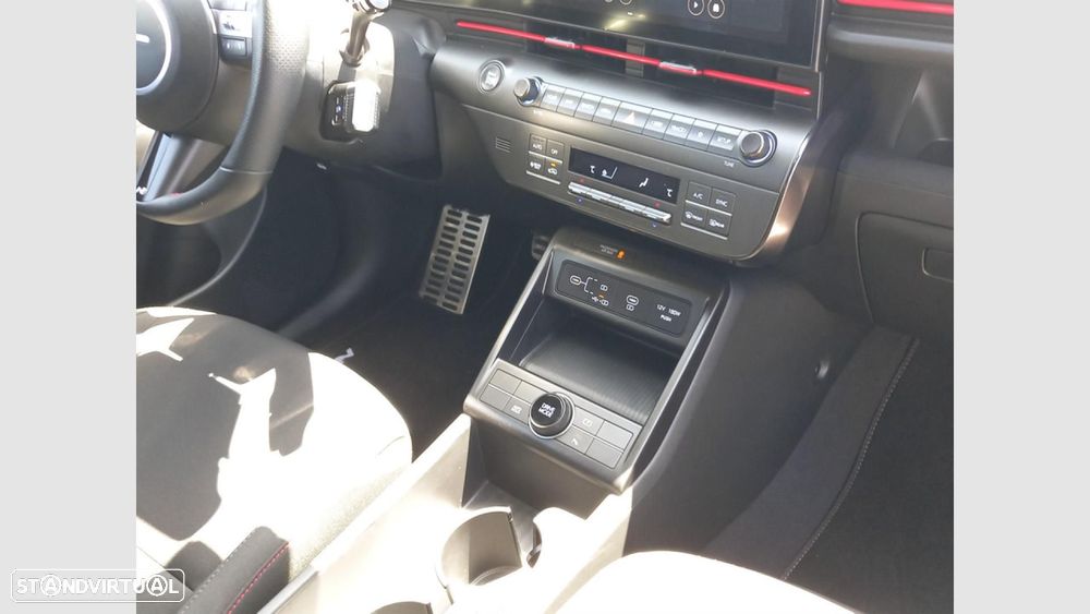 Hyundai Kauai 1.6 GDi HEV Premium Pack Plus - 23