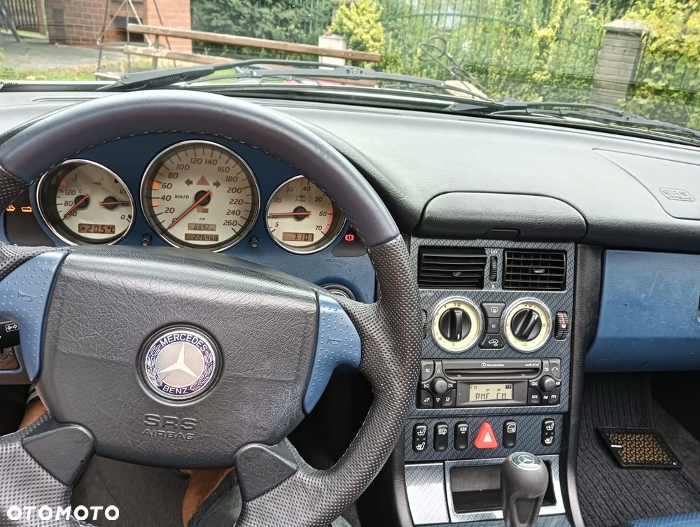Mercedes-Benz SLK - 11