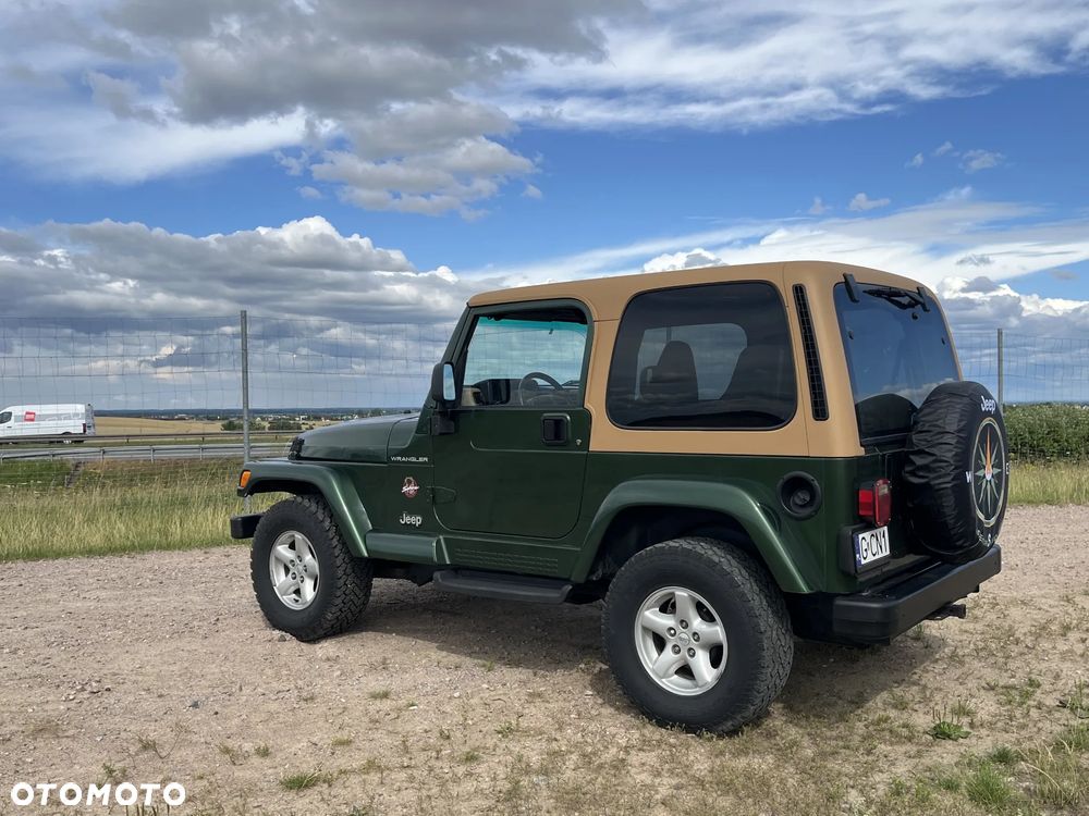 Jeep Wrangler 4.0 Automatik Sahara - 5