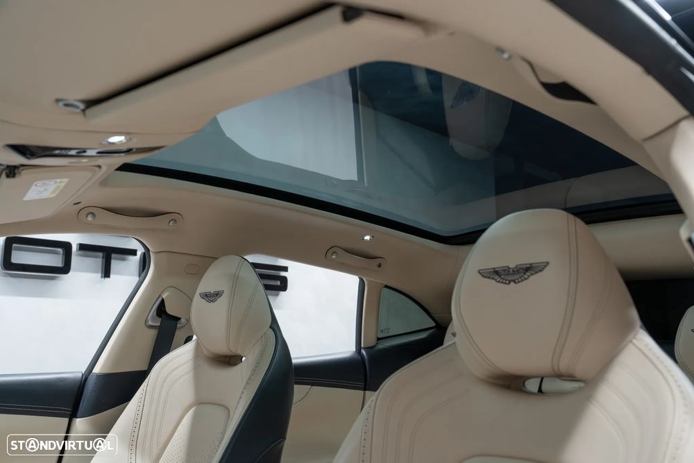 Aston Martin DBX Standard - 28