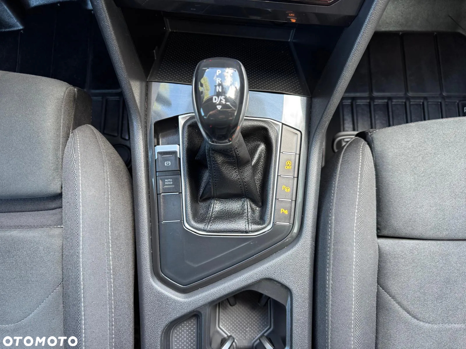 Volkswagen Tiguan 2.0 TDI SCR Life DSG - 28