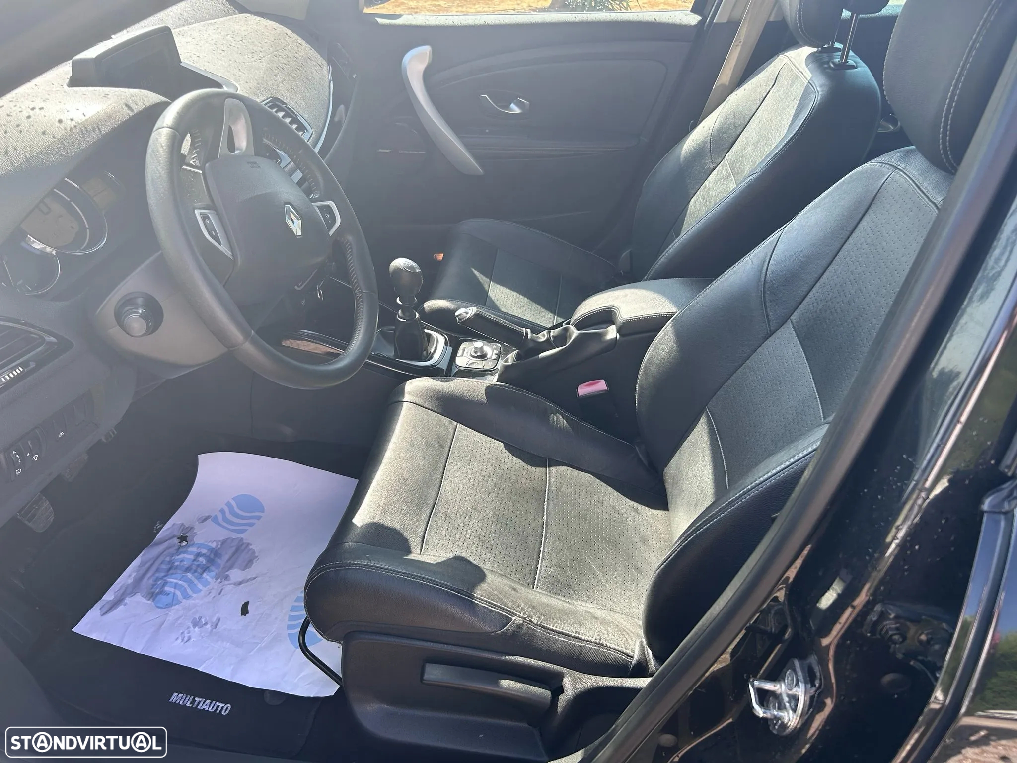 Renault Mégane Sport Tourer 1.5 dCi Bose Edtion CO2 Champion - 13