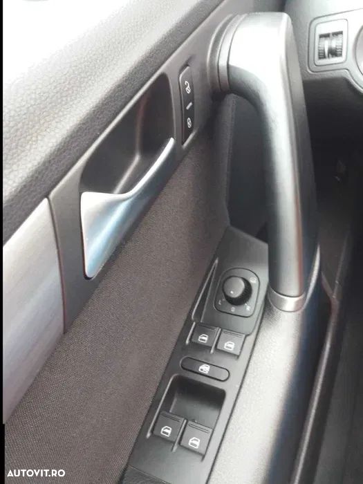 Volkswagen Passat Variant 1.6 TDI BlueMotion - 4