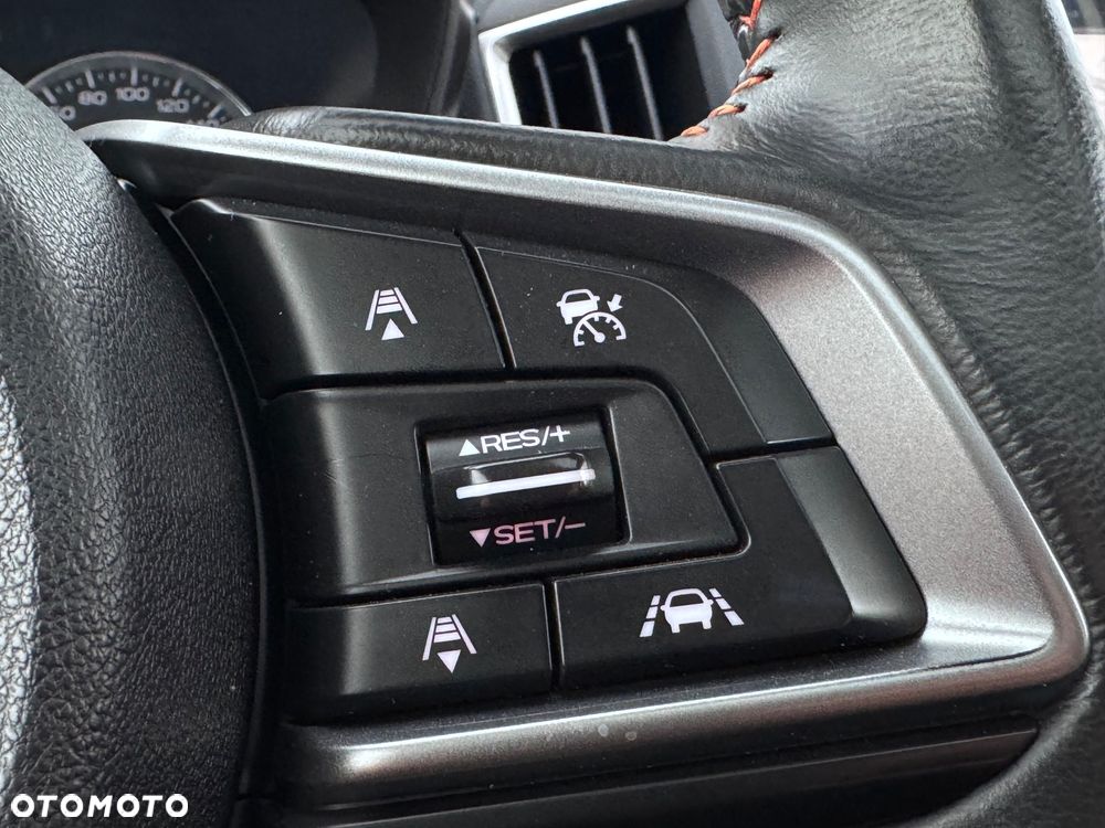 Subaru XV 2.0i Lineartronic Exclusive+ - 35