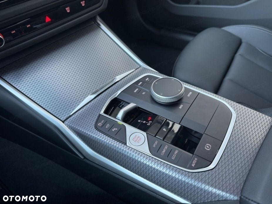 BMW Seria 3 - 12