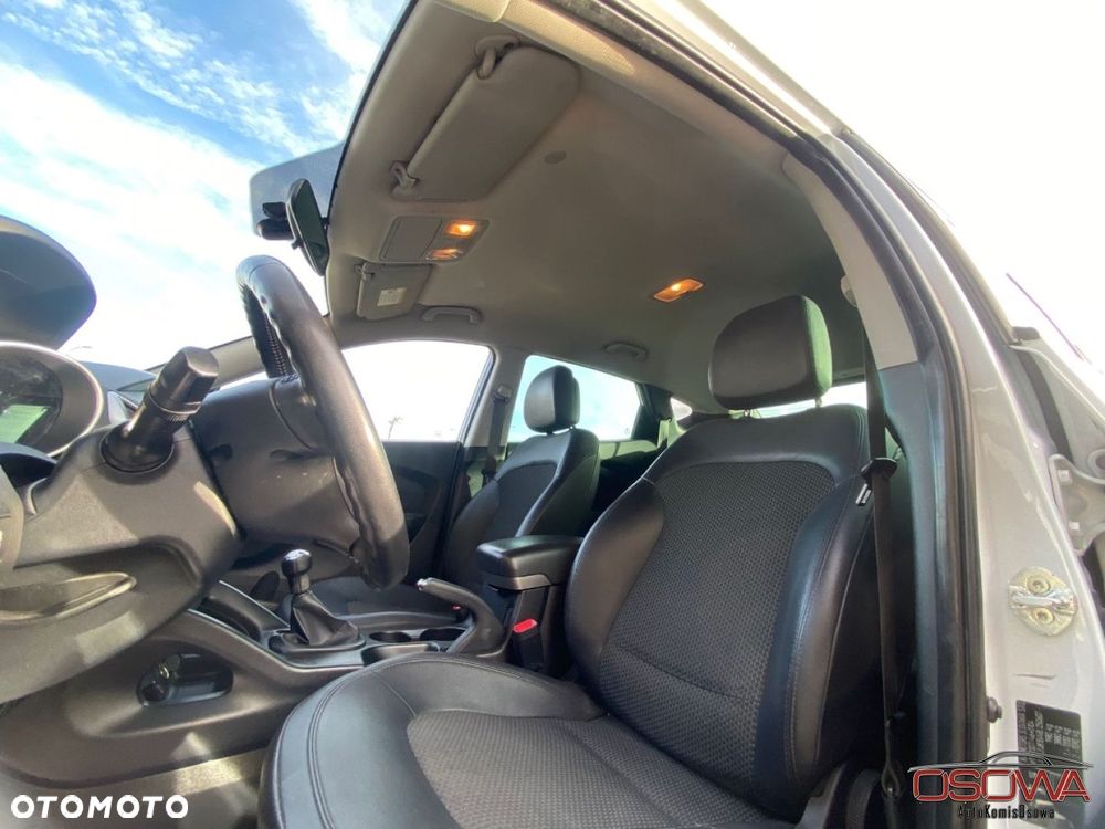 Hyundai ix35 - 34