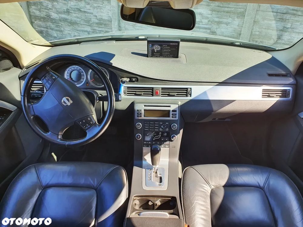 Volvo XC 70 D5 AWD Ocean Race - 8