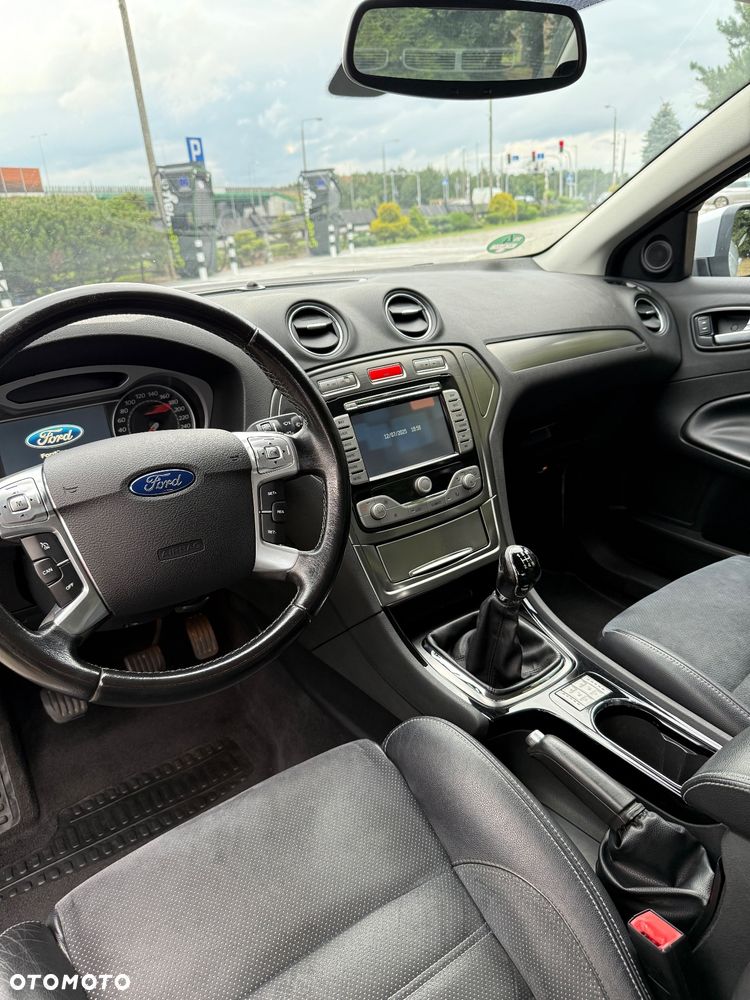 Ford Mondeo 2.0 Titanium - 13