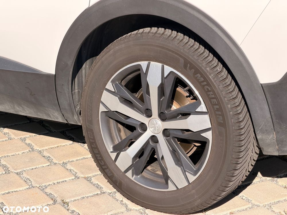 Peugeot 5008 1.2 PureTech Active Pack S&S - 9