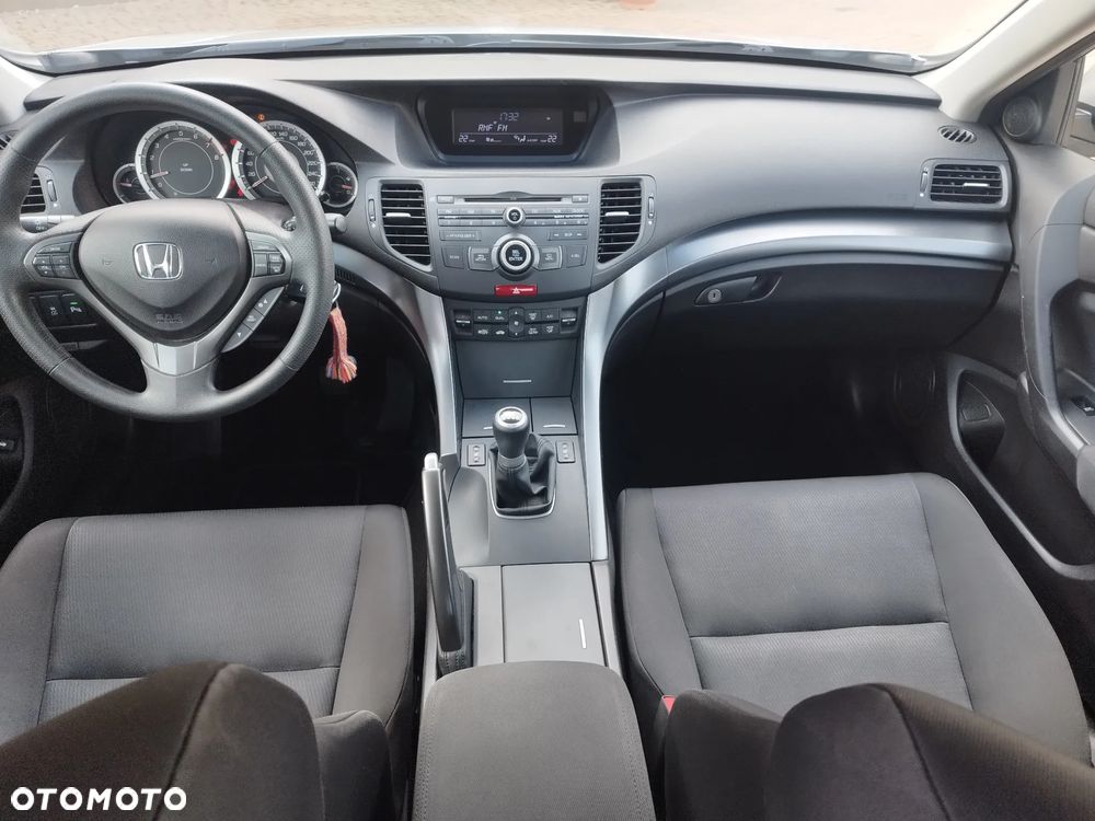 Honda Accord 2.0 Lifestyle - 4