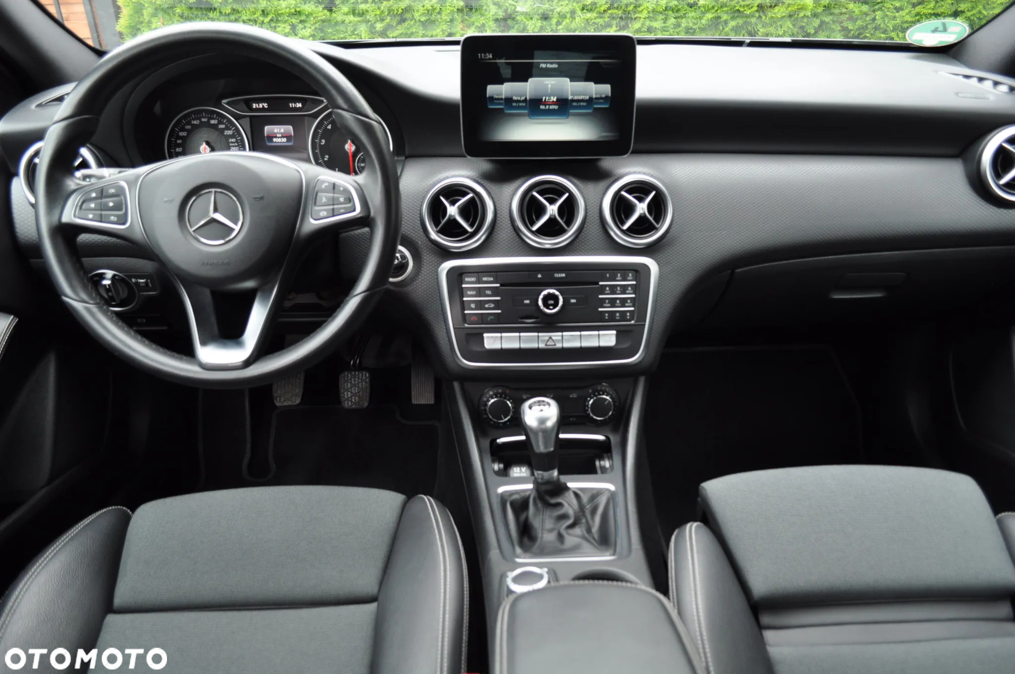 Mercedes-Benz Klasa A 180 (BlueEFFICIENCY) - 10