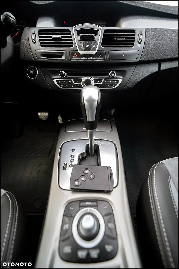 Renault Laguna - 25