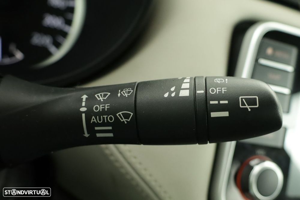 Nissan Micra 1.0 IG-T N-Design Black CVT - 18