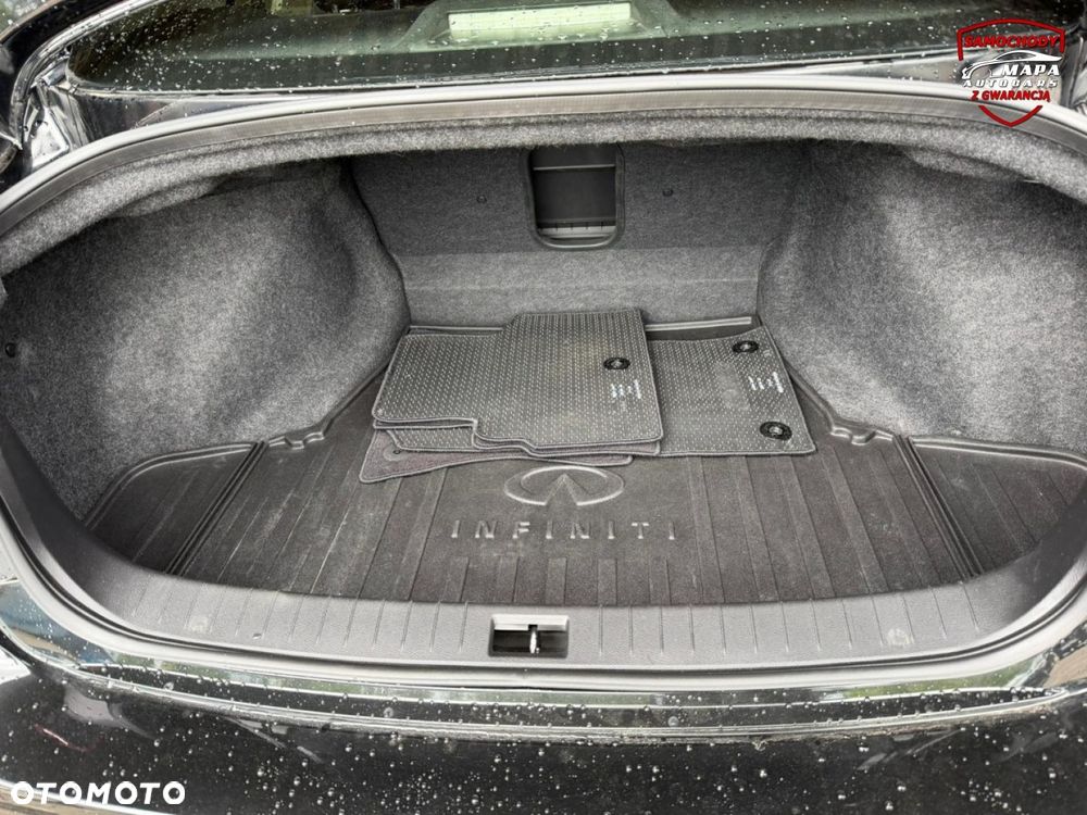 Infiniti Q50 - 24
