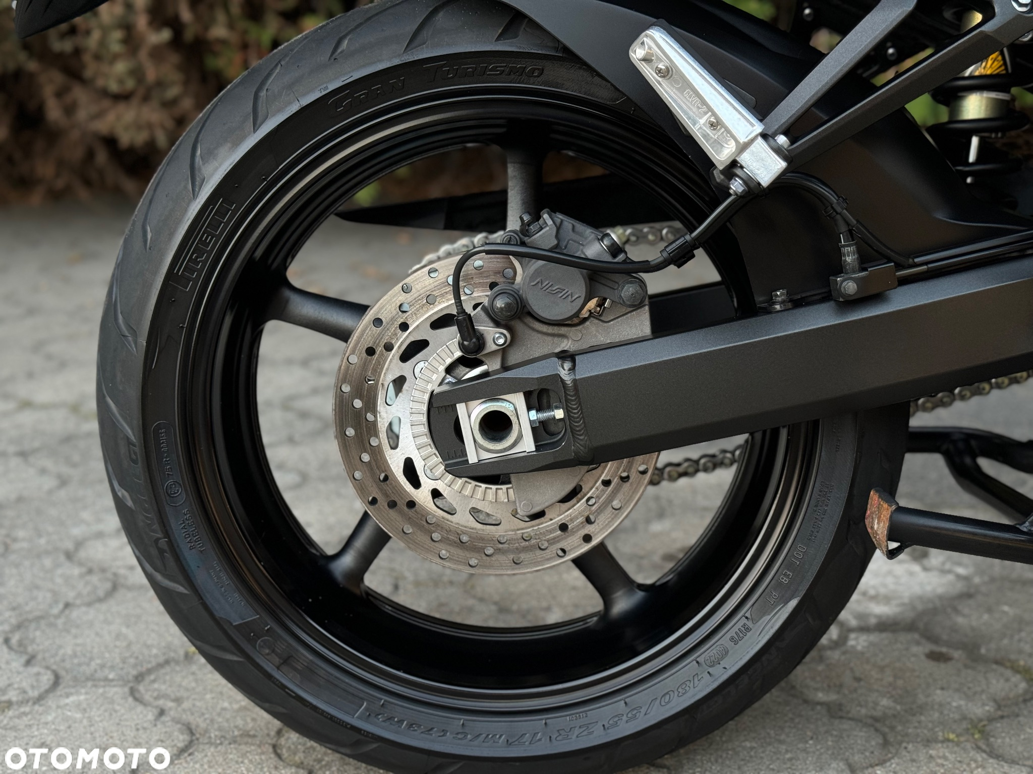 Yamaha FZ - 16