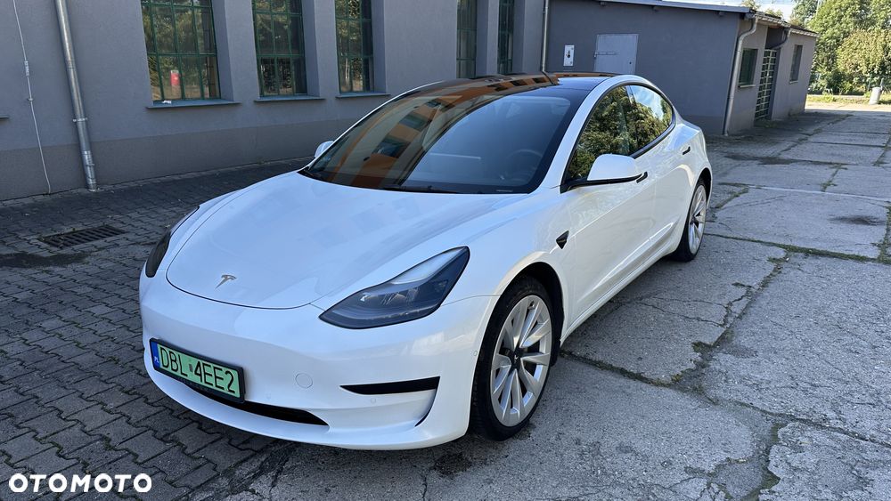Tesla Model 3 Standard Hinterradantrieb - 1