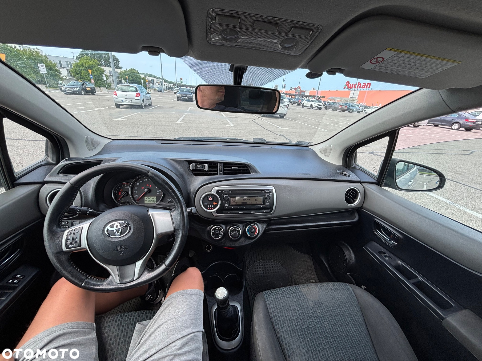 Toyota Yaris 1.0 Active - 11