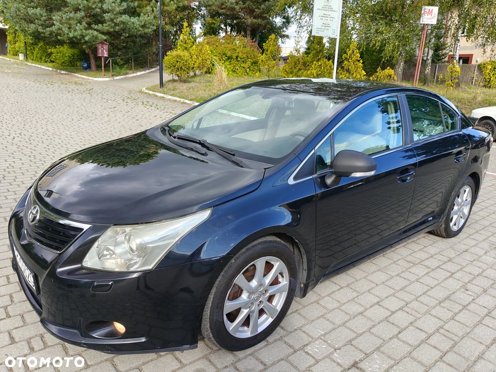 Toyota Avensis 2.0 D-4D Premium - 34