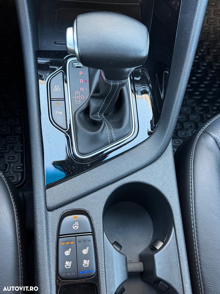 Kia Niro 1.6 GDI PHEV 2WD Aut. Spirit - 18