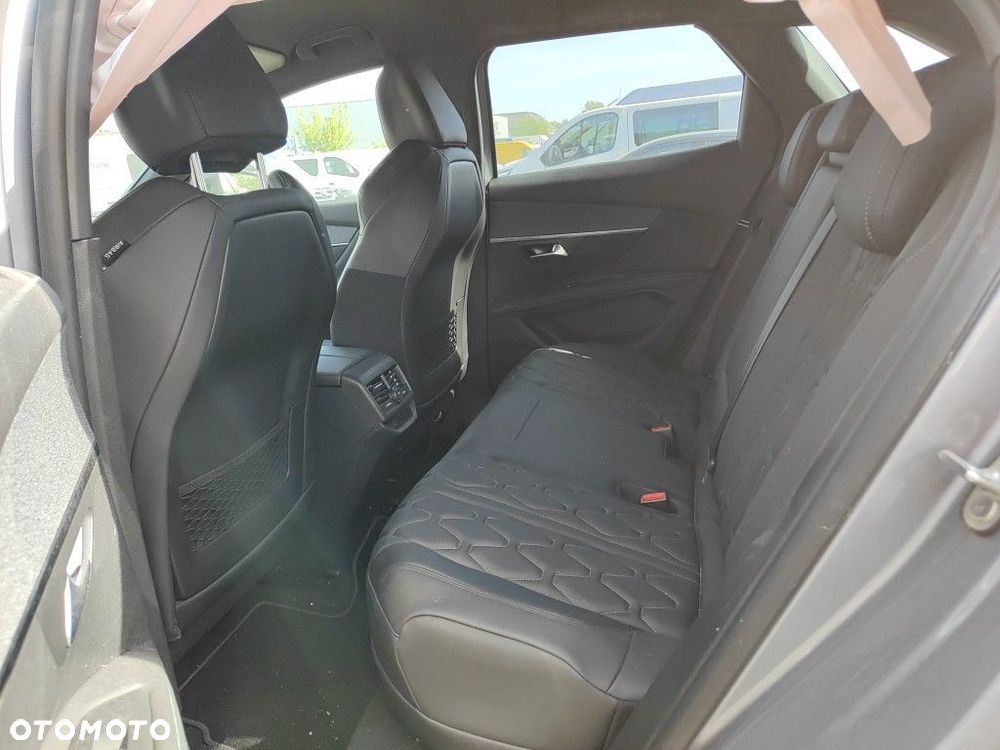 Peugeot 3008 1.6 PureTech Hybrid PHEV Allure Pack S&S EAT8 - 11