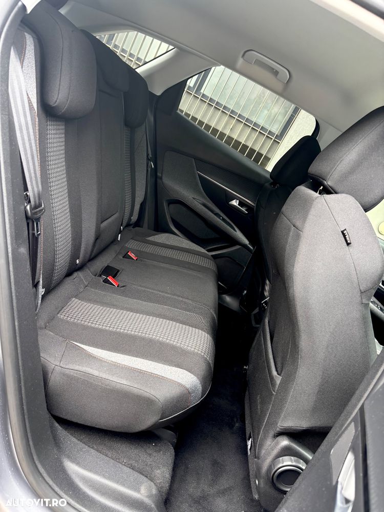 Peugeot 3008 BlueHDi 130 Stop & Start EAT8 Allure Business-Paket - 7