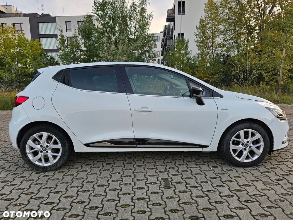 Renault Clio 1.2 16V Limited - 7