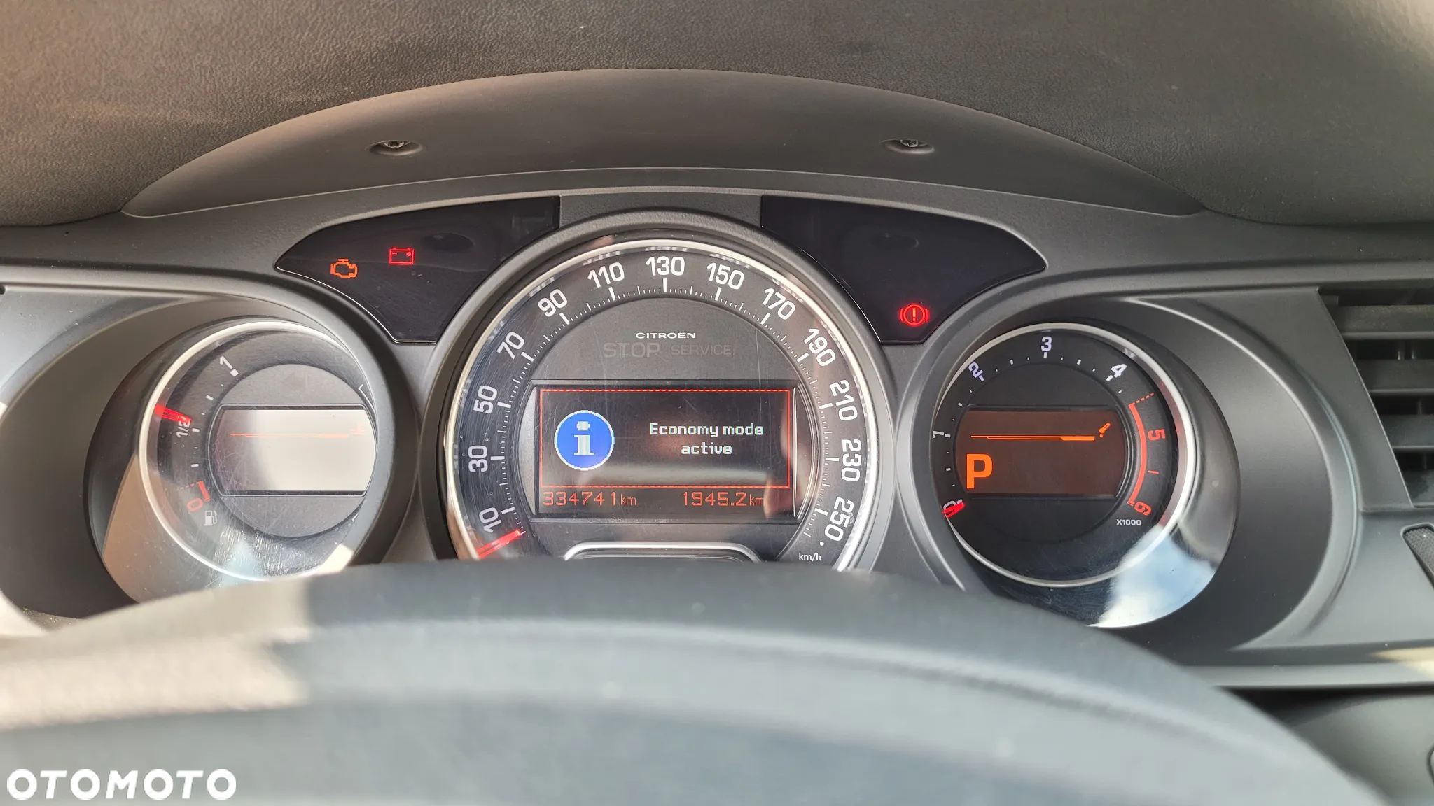 Citroën C5 Tourer HDi 135 FAP Confort - 9