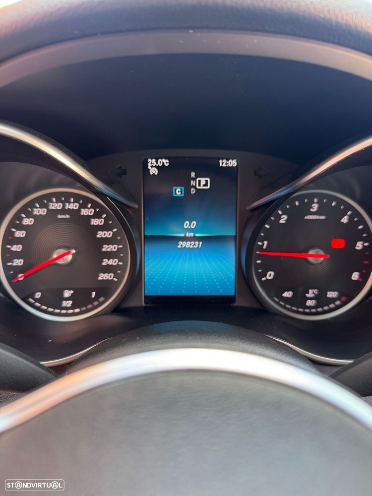 Mercedes-Benz C 200 - 6