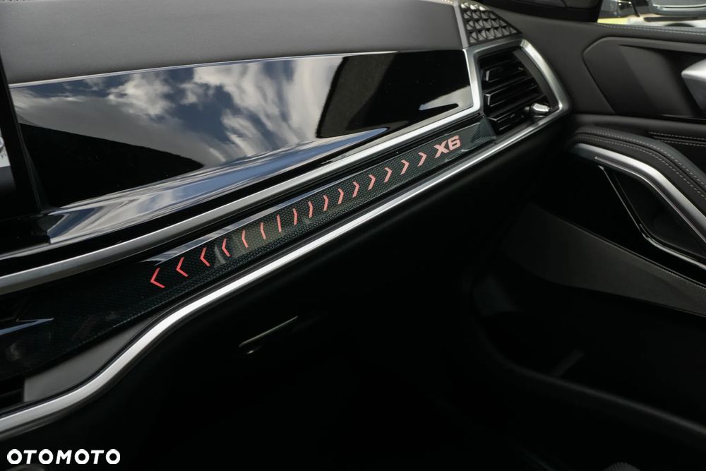 BMW X6 - 22